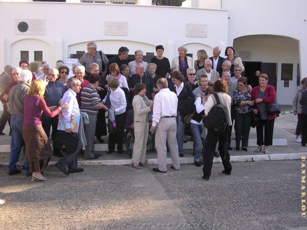 NIMES OCTOBRE 2008 PATRONAGE DE MARAVAL P1040790.JPG